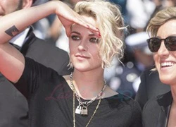 Kristen Stewart thừa nhận đang yêu đồng giới