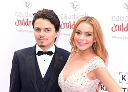 Lindsay Lohan bị bạn trai triệu phú phản bội và dọa giết