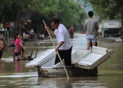 Lũ lụt kinh hoàng tại Trung Quốc gợi lại 'đại hồng thủy 1998'