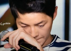 Lý do nào khiến Song Joong Ki mắt đỏ hoe rưng rưng lệ