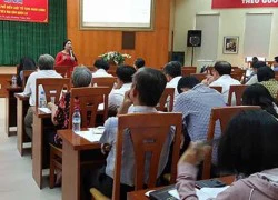 'Phó chủ tịch suốt ngày hầu tòa, thời gian đâu làm việc'