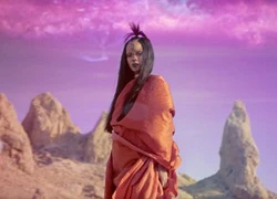 Rihanna cạo lông mày trong MV nhạc phim bom tấn