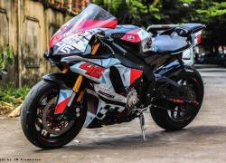 Siêu môtô Yamaha R1 độ decal và ống xả ở Sài Gòn