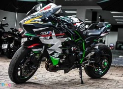 Siêu xế Kawasaki H2 trên 1 tỷ đồng độ decal ở Sài Gòn