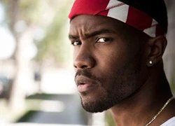 Album &#8216;bom tấn&#8217; của Frank Ocean lộ diện