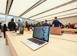 Bên trong Apple Store tại Trung tâm Thương mại Thế giới