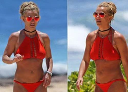 Britney Spears nóng bỏng trên bãi biển Hawaii