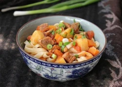 [Chế biến] - Cách làm mỳ phở cà chua thịt bò ngon lành cho bữa sáng