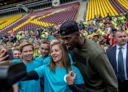 Cơn cuồng selfie ở làng Olympics