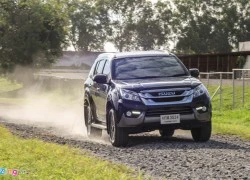 Đánh giá Isuzu mu-X, SUV 960 triệu nhập khẩu từ Thái Lan