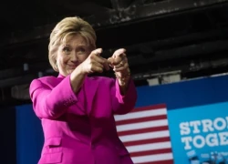 Hillary Clinton lần đầu đạt tỷ lệ ủng hộ quá bán