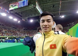 Hot boy Phước Hưng đăng ảnh vết thương chia tay Olympic