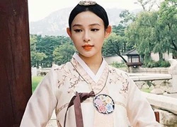 Huyền Baby mặc hanbok 'đánh bật' mỹ nhân xứ Hàn