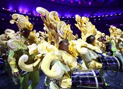 Khoảnh khắc âm nhạc đáng nhớ tại khai mạc Olympics 2016