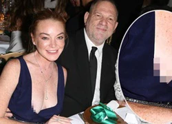 Lindsay Lohan lộ ngực vì mặc hớ hênh