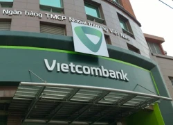 Lợi nhuận tăng, vì sao Vietcombank vẫn giảm sốc lương nhân viên?