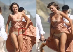 Mirandakerr tốc váy vô tình lộ bụng ngấn mỡ