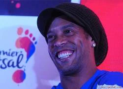 Ronaldinho được đề nghị 100.000 đôla để đá một trận tại Australia