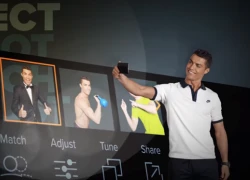 Ronaldo ra mắt ứng dụng selfie