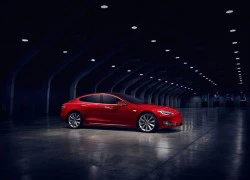 Tesla Model S tăng tốc nhanh thứ 3 thế giới với pin nâng cấp