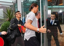 Vì cái bể bơi, Ibrahimovic chuyển sang đại bản doanh của Man City