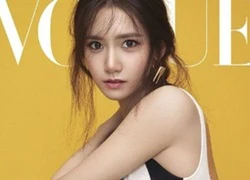 Yoona (SNSD) đẹp đến mê hồn, khoe chân dài miên man trên bìa tạp chí