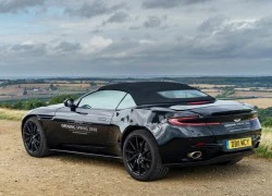 Aston Martin DB11 Volante ra mắt