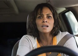 Các bà mẹ, hãy học tập Halle Berry!