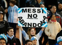 CĐV Argentina cảm ơn Messi không bỏ đội tuyển