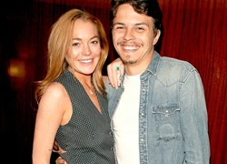 Hôn phu cũ phủ nhận Lindsay Lohan phải trả tình phí