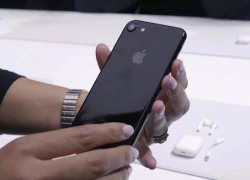 iPhone 7 Jet Black khan hàng vì khó sản xuất