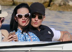 Katy Perry tiết lộ điểm khó chịu khi hẹn hò Orlando Bloom