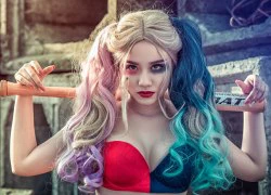 Linh Miu gợi cảm hóa thân thành "ác nữ" Harley Quinn