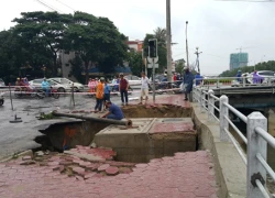 Mặt đường tại thành phố Vinh sụt hố sâu 3m