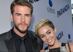 Miley Cyrus trì hoãn đám cưới vì chưa được nhà Liam Hemsworth chấp nhận