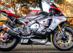 Siêu môtô Yamaha R1 độ dàn áo carbon ở Sài Gòn