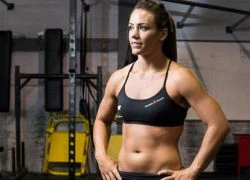 Top 30 vận động viên nóng bỏng nhất (Kì 10): Camille Leblanc-Bazinet