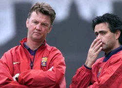 Van Gaal từng rơi lệ sau khi bị Barca sa thải