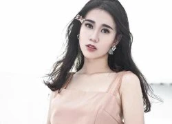 3 hot girl mặt tựa nàng thơ, thân hình bốc lửa