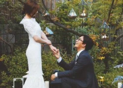 44 tuổi, Bae Yong Joon đón con trai đầu lòng