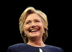 70 chủ nhân giải thưởng Nobel ủng hộ bà Hillary Clinton