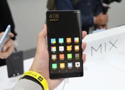 Ảnh thực tế smartphone không viền màn hình của Xiaomi