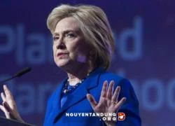 Bà Clinton biết Saudi Arabia và Qatar hỗ trợ tài chính cho IS?