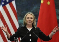 Bà Clinton từng dọa bao vây Trung Quốc bằng tên lửa