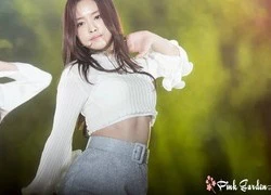 'Biểu tượng ngây thơ' Na Eun eo vẫn nhỏ xíu dù tăng cân