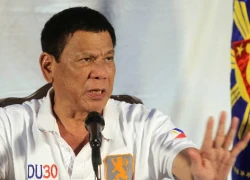 Bộ trưởng quốc phòng Philippines: 'Ông Duterte có thể nhận được thông tin sai'