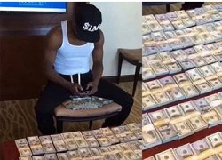 Chán khoe tiền, Mayweather ném đô la cho khán giả