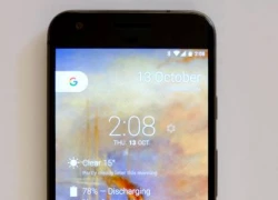 Google Pixel bất ngờ đến tay khách hàng sớm 1 tuần