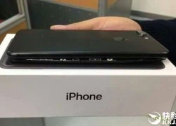 iPhone 7 tách đôi, suýt nổ tại Trung Quốc