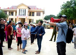 'Không phải nghệ sĩ nào cũng làm từ thiện như Phan Anh'